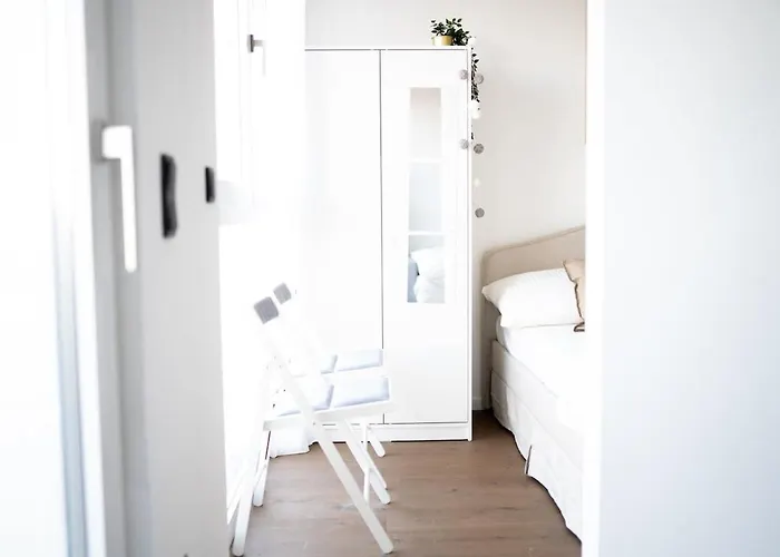 Premium Design With Balcony & Free Parking Διαμέρισμα Βιέννη